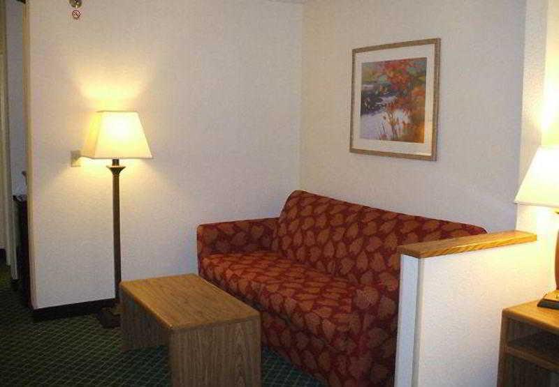 Fairfield Inn & Suites By Marriott Terre Haute Pokój zdjęcie